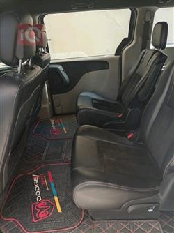 دودج جراند كارافان